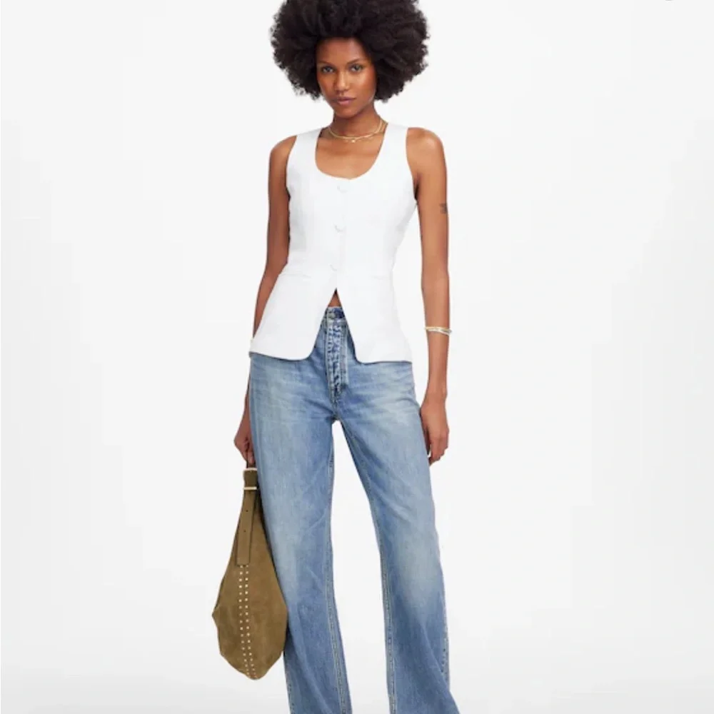 NWT - Madewell - 100% Linen Scoopneck Cutaway Vest - Size 6 in Salt - Picture 4 of 11